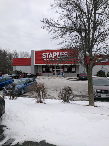 Office Supply Store «Staples», reviews and photos, 252 Daniel Webster Hwy, Nashua, NH 03060, USA