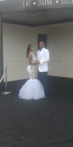 Lounge «In Love Memphis», reviews and photos, 7144 Winchester Rd, Memphis, TN 38125, USA