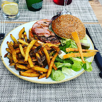 Hamburger végétarien du Restaurant français Le Pot Occitan à Gourdon - n°6