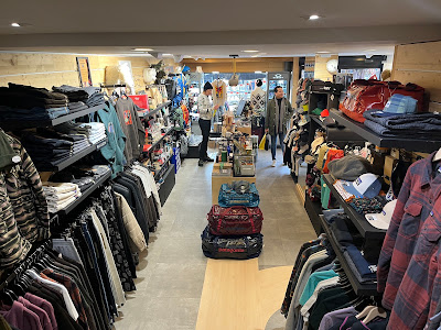 LE DRUGSTORE outdoor concept-store (boutique La Clusaz) à La Clusaz