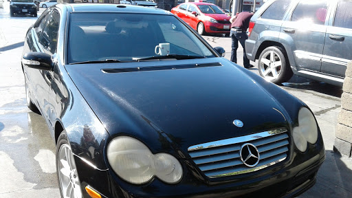 Car Wash «$1.00 Car Wash», reviews and photos, 1577 E 7th St, Long Beach, CA 90813, USA