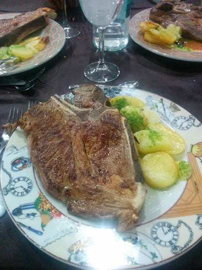 Restaurante La Esenzia - C. de Santiago, 12, 50003 Zaragoza, Spain