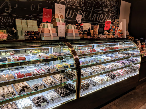 Shopping Mall «Westfield Annapolis», reviews and photos, 2002 Annapolis Mall Rd, Annapolis, MD 21401, USA