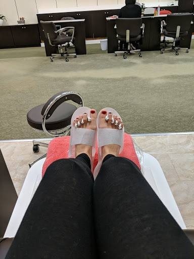 Beauty Salon «Acacia Aveda Lifestyle Salonspa», reviews and photos, 1308 Vestal Pkwy E # 3, Vestal, NY 13850, USA