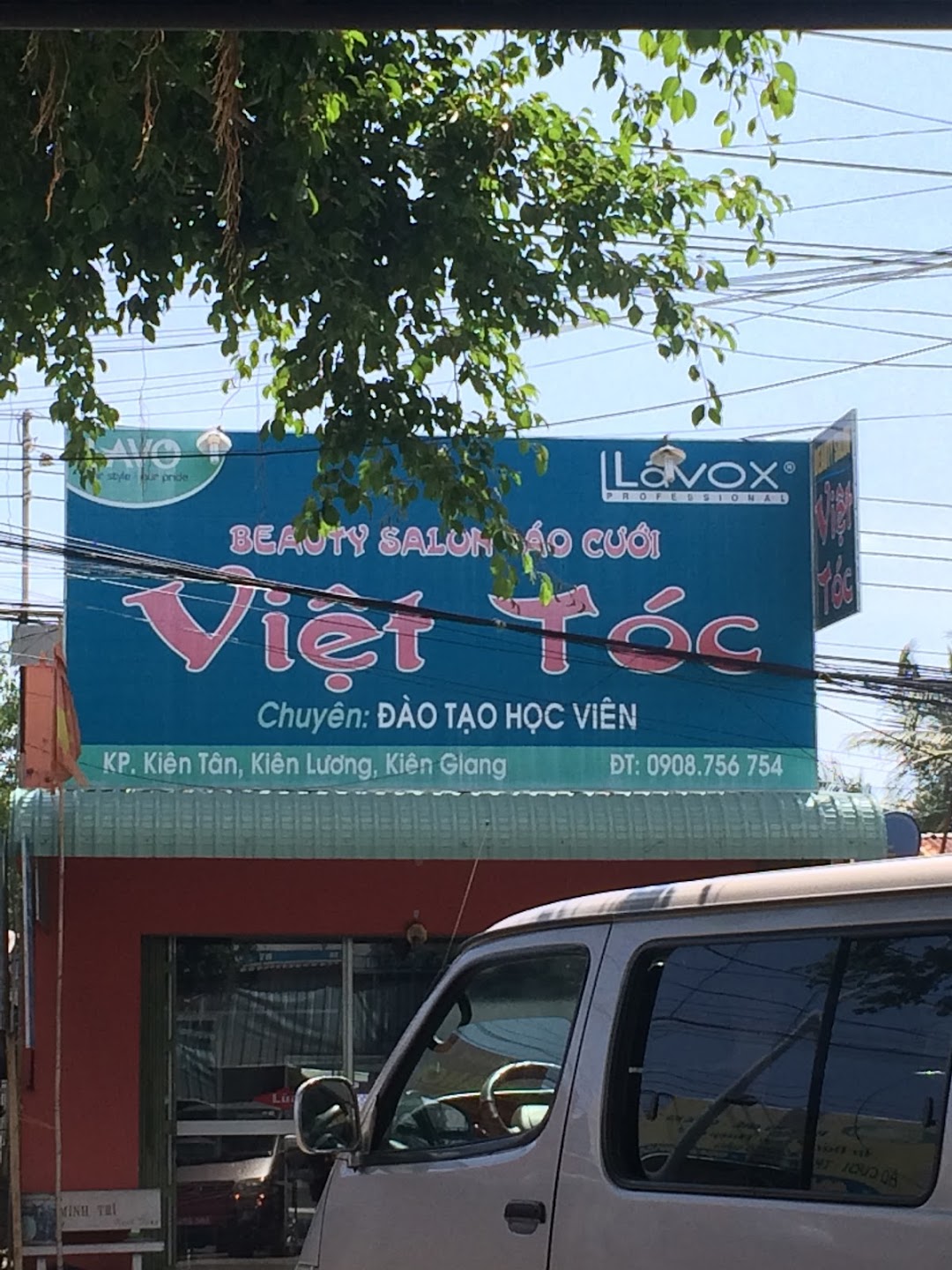 Beauty Salon - Áo Cưới Việt Tóc