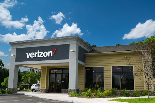 Verizon Authorized Retailer – Cellular Sales, 125 W Genesee St, Fayetteville, NY 13066, USA, 