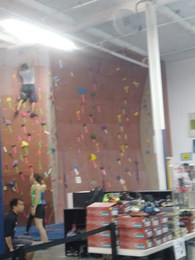 Rock Climbing Gym «Philadelphia Rock Gym - East Falls», reviews and photos, 3500 Scotts Ln B-3, Philadelphia, PA 19129, USA