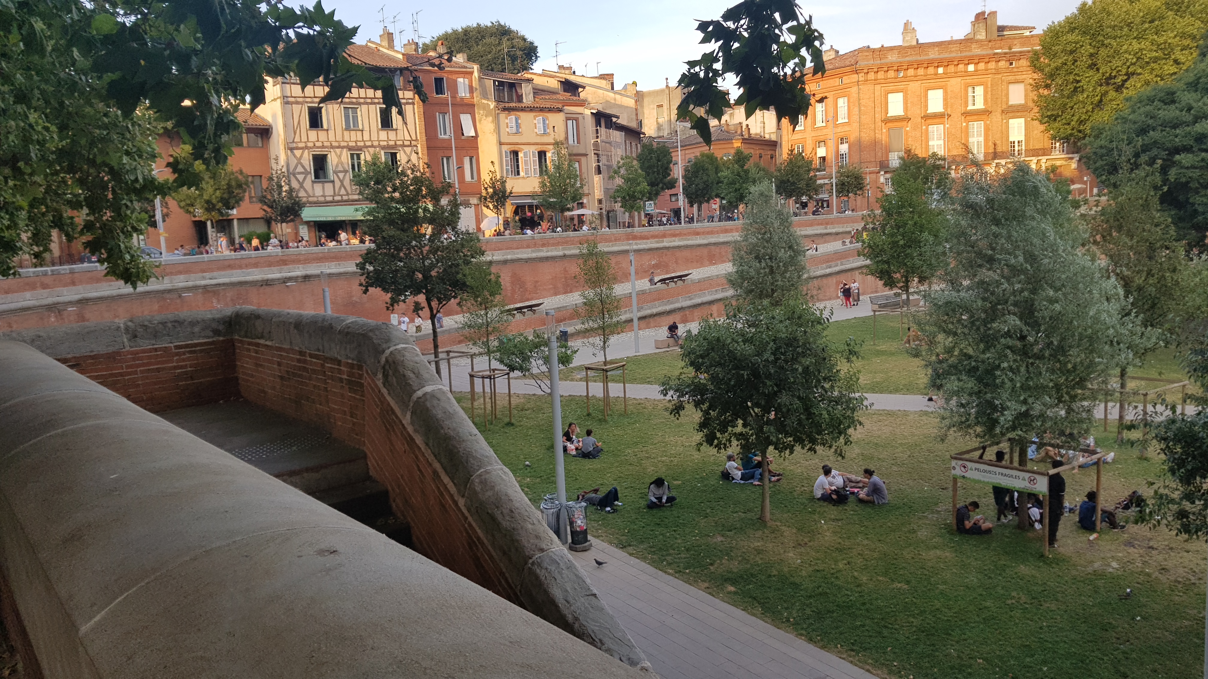 Photo n° 30 de l'avis de JEAN.A fait le 30/06/2018 à 00:19