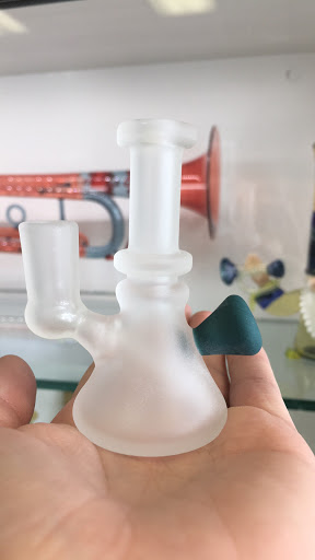 Tobacco Shop «Natural State Glass Gallery & Smoke Shop», reviews and photos, 740 S Salem Rd #102, Conway, AR 72034, USA