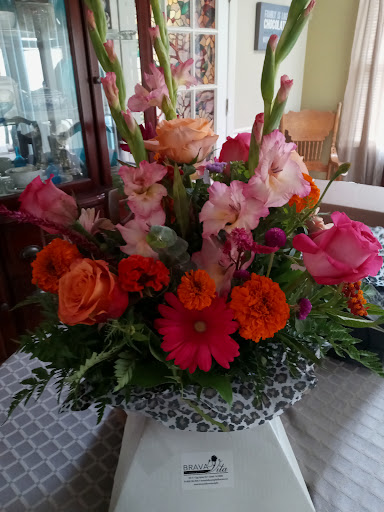 Brava Vita Flowers & Gifts - Sewell, NJ Florist, 342A Egg Harbor Rd, Sewell, NJ 08080, USA, 
