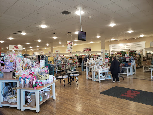 Department Store «HomeGoods», reviews and photos, 1444 E Golf Rd, Schaumburg, IL 60173, USA