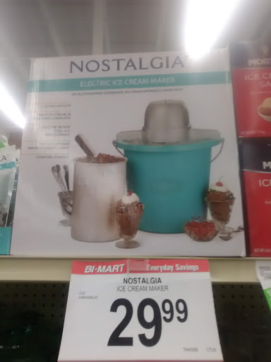 Department Store «BI-MART», reviews and photos, 110 E 6th Ave, Junction City, OR 97448, USA