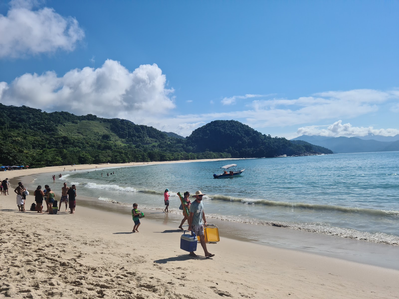 Photo de Felix Plage avec rivage droit, long