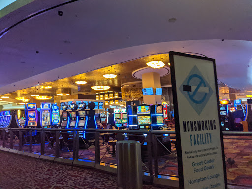 Outlet Mall «Tanger Outlet Foxwoods», reviews and photos, 455 Trolley Line Blvd, Mashantucket, CT 06338, USA