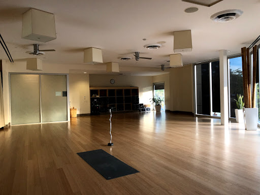 Gym «Equinox Woodland Hills», reviews and photos, 21530 Oxnard St, Woodland Hills, CA 91367, USA