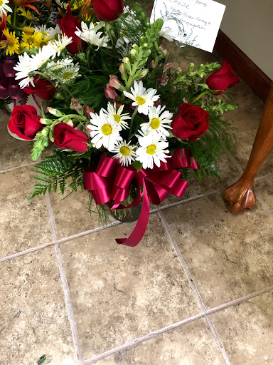 Florist «Maple Avenue Flowers», reviews and photos, 403 N Maple Ave, Warsaw, IN 46580, USA