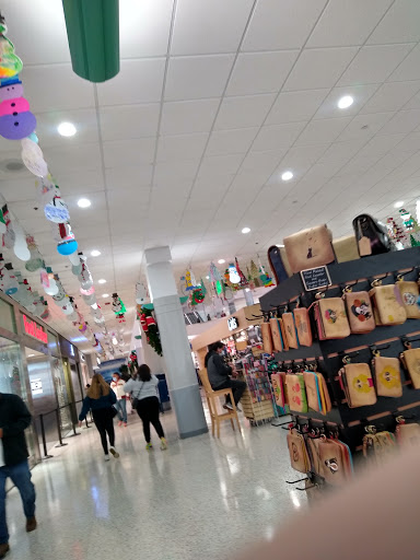 Shopping Mall «Harlem Irving Plaza», reviews and photos, 4104 Harlem Ave, Norridge, IL 60706, USA