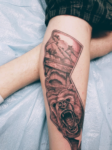 Tattoo Shop «Fat Cat Tattoo», reviews and photos, 460 CA-49, Sutter Creek, CA 95685, USA