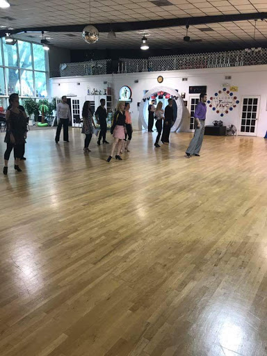Dance School «Fred Astaire Fort Walton Beach», reviews and photos, 11 Yacht Club Dr, Fort Walton Beach, FL 32548, USA