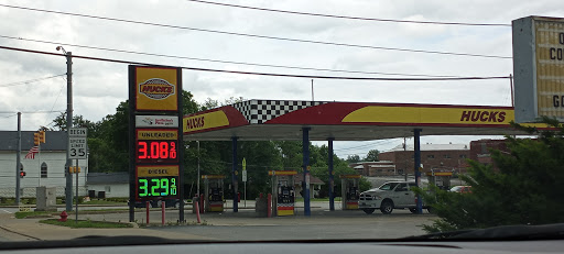 Gas Station «HUCKS FOOD & FUEL», reviews and photos, 11 W Main St, Austin, IN 47102, USA