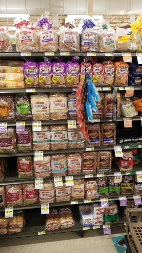 Grocery Store «Lowes Foods», reviews and photos, 1581 New Garden Rd, Greensboro, NC 27410, USA