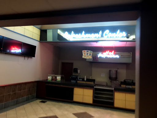 Movie Theater «New Vision Theatres - Mounds View 15», reviews and photos, 2430 County Hwy 10, Mounds View, MN 55112, USA