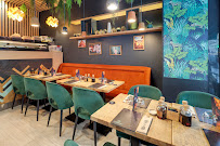 Atmosphère du Restaurant de sushis Côté Sushi Rambuteau à Paris - n°14