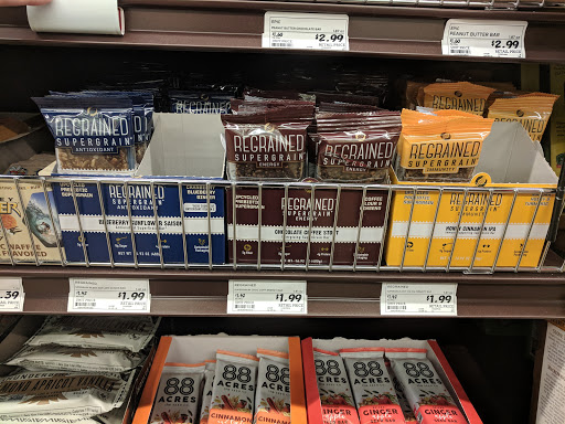 Grocery Store «Fresh Thyme Farmers Market - Ypsilanti Township MI», reviews and photos, 2985 Washtenaw Ave, Ypsilanti, MI 48197, USA