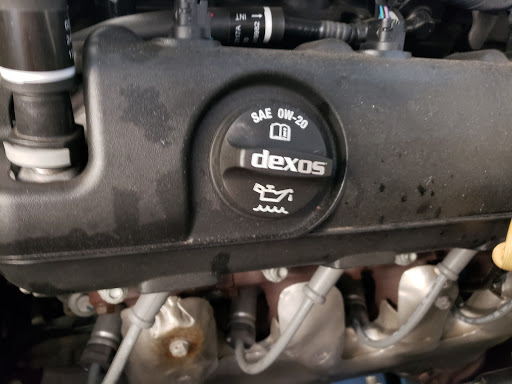 Auto Repair Shop «C & E Tire And Auto Service», reviews and photos, 11901 Indian Rocks Rd, Largo, FL 33774, USA