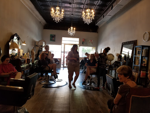 Beauty Salon «Salon South», reviews and photos, 109 W 7th St, Columbia, TN 38401, USA