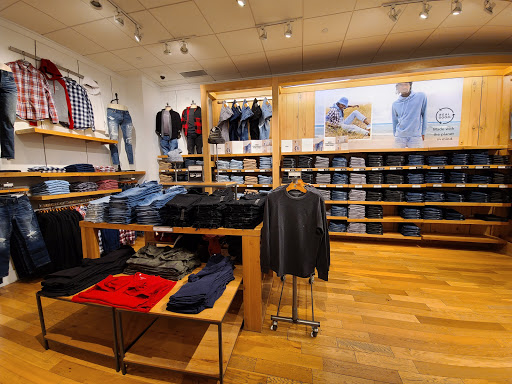 Clothing Store «American Eagle Outfitters», reviews and photos, 50 Main St Suite 174, Salt Lake City, UT 84101, USA
