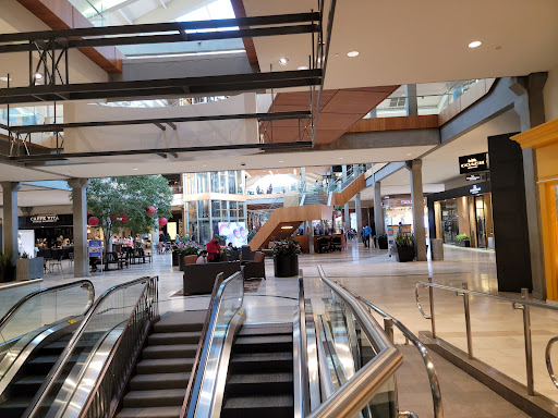 Shopping Mall «Bellevue Square», reviews and photos, 575 Bellevue Square, Bellevue, WA 98004, USA