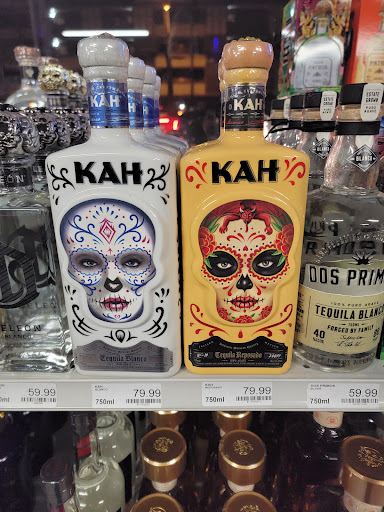 Liquor Store «Parkway Liquor Store», reviews and photos, 288 Parkway, Gatlinburg, TN 37738, USA