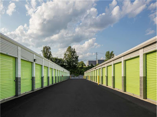 Storage Facility «Extra Space Storage», reviews and photos, 578 Federal Rd, Brookfield, CT 06804, USA
