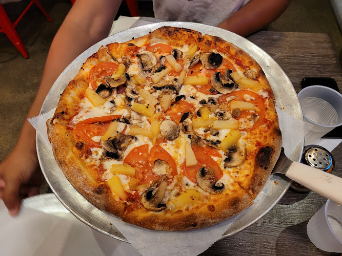 #4 best pizza place in San Diego - Massachusetts Mike's Pizzeria