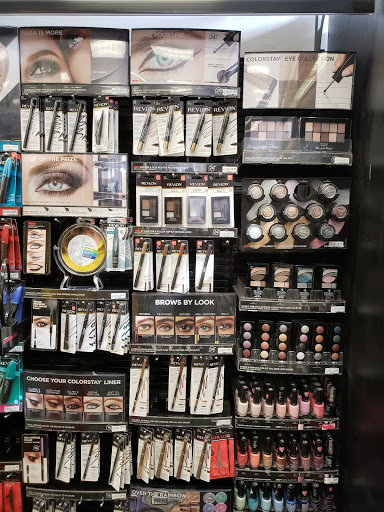 Drug Store «CVS», reviews and photos, 31-01 Ditmars Blvd, Astoria, NY 11105, USA