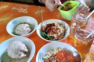 Mie Ayam Bakso Anon image