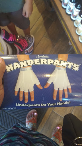 Clothing Store «Tillys», reviews and photos, 5286 E 2nd St, Long Beach, CA 90803, USA