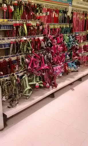 Pet Supply Store «PetSmart», reviews and photos, 3033 NY-50, Saratoga Springs, NY 12866, USA