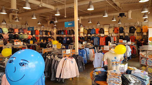 Sportswear Store «Columbia Sportswear Outlet Store», reviews and photos, 100 Citadel Dr #636, Commerce, CA 90040, USA