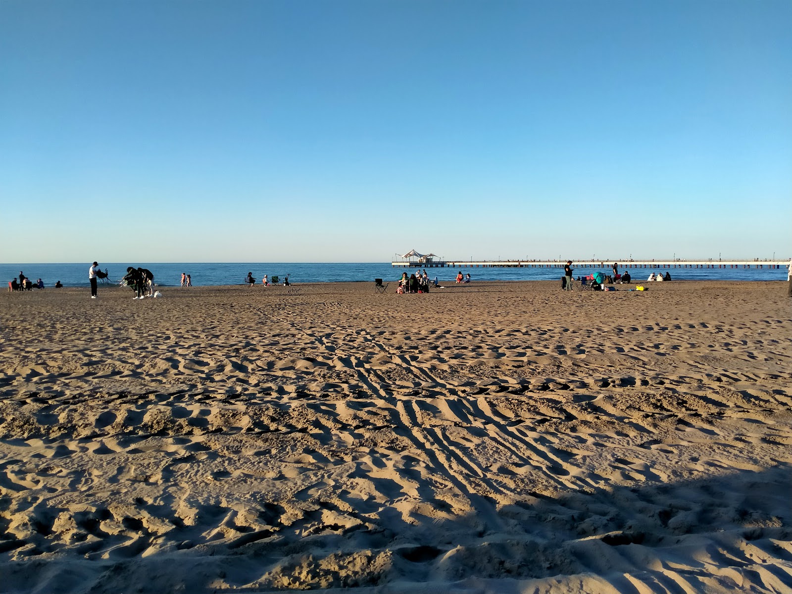 Φωτογραφία του Atakum Beach - δημοφιλές μέρος μεταξύ λάτρεις της χαλάρωσης