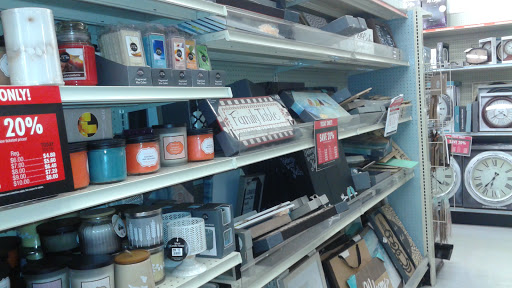 Discount Store «Big Lots», reviews and photos, 5580 NW 167th St, Miami Lakes, FL 33014, USA