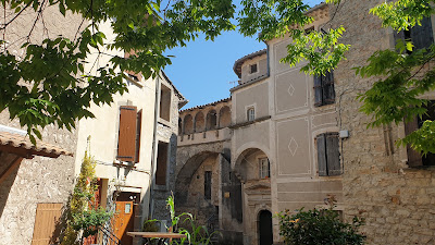 Hotel L'Ogustin à La Vacquerie-et-Saint-Martin-de-Castries