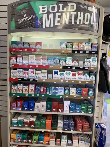 Liquor Store «Sunset Market & Liquor», reviews and photos, 17235 N 19th Ave, Phoenix, AZ 85023, USA