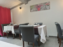 Atmosphère du Restaurant La Tourelle Gourmande à Bourneville-Sainte-Croix - n°2
