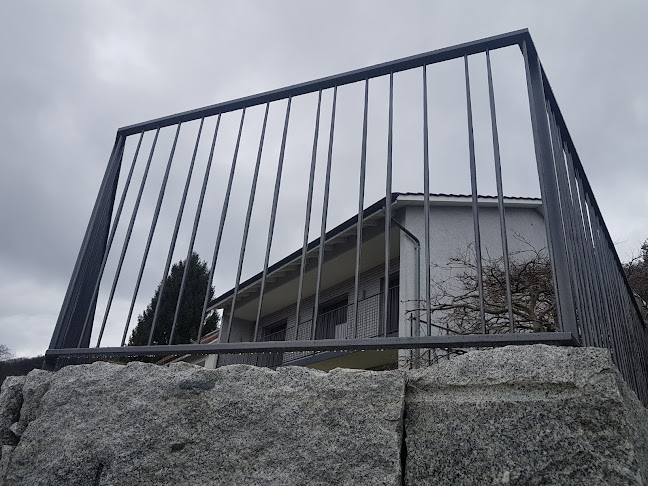 Rezensionen über Tor und Zaunreparaturen in Zürich - Gartenbauer