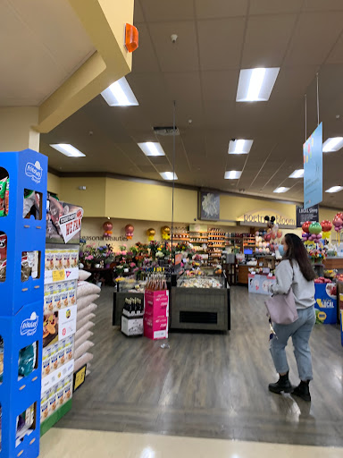 Grocery Store «Safeway», reviews and photos, 389 S McDowell Blvd, Petaluma, CA 94954, USA