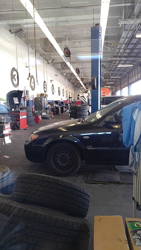 Auto Parts Store «Pep Boys Auto Parts & Service», reviews and photos, 3783 N Oracle Rd, Tucson, AZ 85705, USA