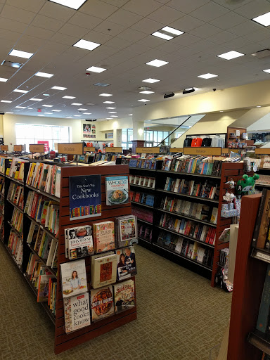 Book Store «Barnes & Noble», reviews and photos, 100 Park Point Dr, Rochester, NY 14623, USA