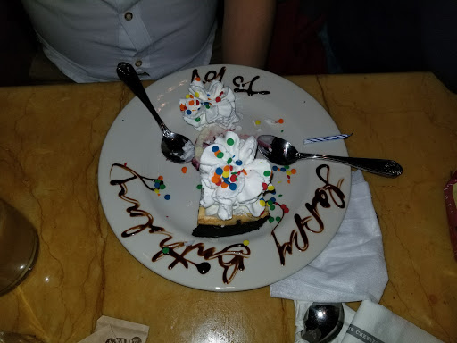 Restaurant «The Cheesecake Factory», reviews and photos, 1504 Old Country Rd, Westbury, NY 11590, USA